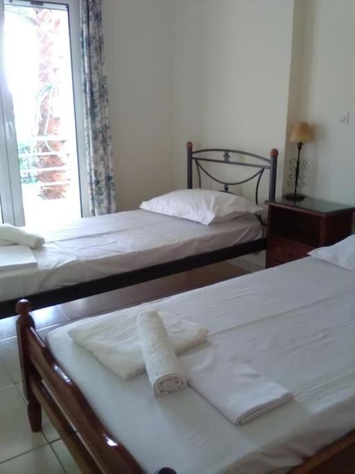 Akrata Rose Garden Apartments I Paralia Akratas Exteriér fotografie